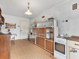 Prodej chalupy, Dubnice, 205 m2