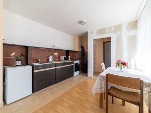 Prodej rodinného domu, Želeč, 180 m2