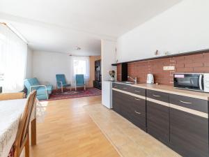 Prodej rodinného domu, Želeč, 180 m2