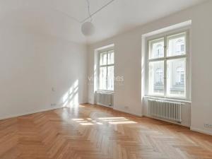 Pronájem bytu 4+kk, Praha - Smíchov, Janáčkovo nábřeží, 250 m2