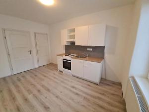 Pronájem bytu 2+1, Třebíč, Husova, 46 m2