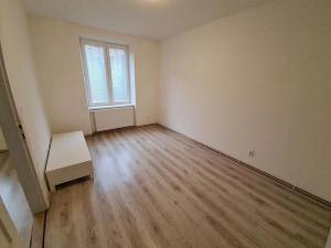 Pronájem bytu 2+1, Třebíč, Husova, 46 m2