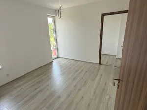 Pronájem bytu 2+kk, Pardubice, Pod Vinicí, 63 m2
