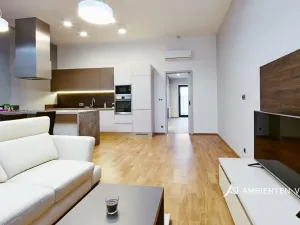 Pronájem bytu 2+kk, Brno, Jakubská, 69 m2