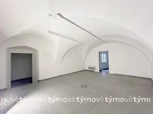 Pronájem obchodního prostoru, Pardubice, Zámecká, 105 m2