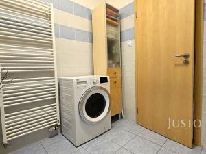 Prodej bytu 1+kk, Písek, V Portyči, 51 m2