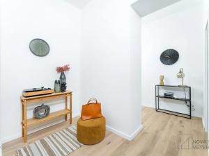 Prodej bytu 2+kk, Praha - Břevnov, Nad Kajetánkou, 41 m2