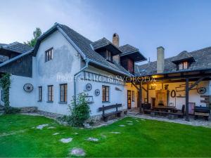 Prodej ubytování, Dalečín, 536 m2