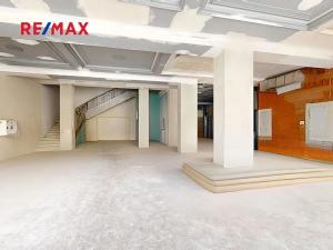 Pronájem obchodního prostoru, Praha - Nové Město, Hybernská, 526 m2
