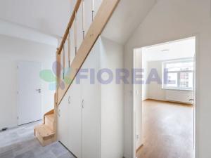 Pronájem atypického bytu, Praha - Strašnice, Na hroudě, 88 m2