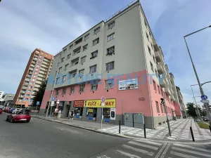 Pronájem bytu 2+kk, Praha - Holešovice, Dělnická, 46 m2