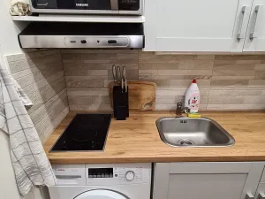 Pronájem bytu 1+kk, Praha - Smíchov, Radlická, 32 m2