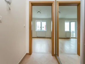 Pronájem bytu 1+kk, Praha - Hlubočepy, Miloše Havla, 30 m2