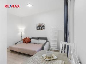 Prodej bytu 1+kk, Praha - Vysočany, Poděbradská, 23 m2
