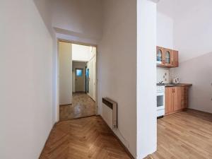 Prodej bytu 4+1, Praha - Vinohrady, Bruselská, 70 m2