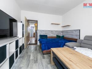 Prodej bytu 2+1, Plzeň - Lobzy, Polední, 61 m2