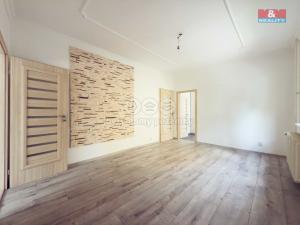 Prodej bytu 3+1, Karviná - Mizerov, Na Kopci, 56 m2