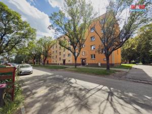 Prodej bytu 3+1, Karviná - Mizerov, Na Kopci, 54 m2