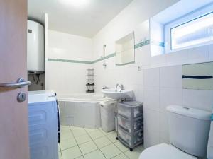 Prodej rodinného domu, Kněžmost, Nádražní, 126 m2