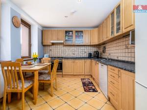 Prodej rodinného domu, Chvojenec, 214 m2