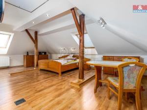 Prodej rodinného domu, Chvojenec, 214 m2