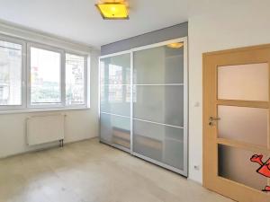 Pronájem bytu 2+kk, Praha - Vysočany, Poděbradská, 49 m2