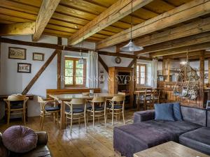 Prodej rodinného domu, Vlachovo Březí, 404 m2