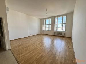 Pronájem bytu 1+kk, Praha - Staré Město, Národní, 67 m2