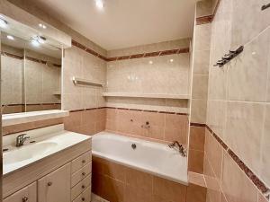 Prodej bytu 3+1, Praha - Chodov, Nad Opatovem, 77 m2