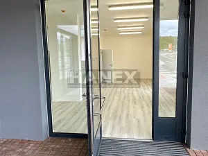 Pronájem obchodního prostoru, Praha - Hloubětín, Laponská, 73 m2