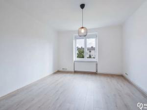 Pronájem bytu 2+1, Olomouc, Jungmannova, 52 m2