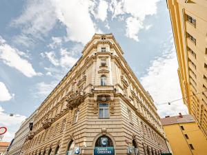 Pronájem bytu 3+kk, Praha - Nové Město, Lazarská, 70 m2