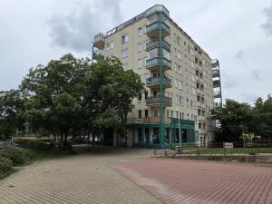Pronájem obchodního prostoru, Praha - Černý Most, Dygrýnova, 140 m2
