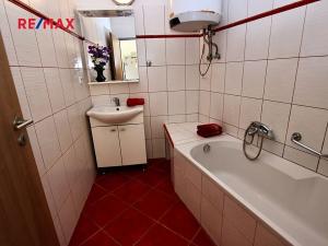 Prodej rodinného domu, Jedomělice, 178 m2