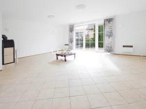Pronájem rodinného domu, Praha - Přední Kopanina, K Tuchoměřicům, 250 m2