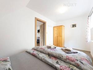 Pronájem bytu 4+1, Benecko, 81 m2