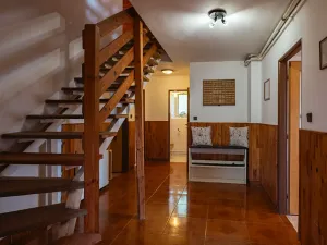 Prodej rodinného domu, Lázně Bělohrad, 178 m2