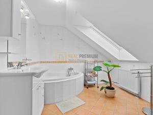 Prodej rodinného domu, Nové Město na Moravě, 280 m2