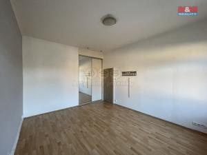 Pronájem bytu 3+kk, Žatec, Žižkovo náměstí, 100 m2