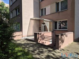Pronájem bytu 3+1, Praha - Troja, Notečská, 66 m2