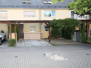 Prodej rodinného domu, Nupaky, K Parku, 120 m2