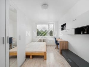 Prodej bytu 3+1, Praha - Stodůlky, Běhounkova, 74 m2