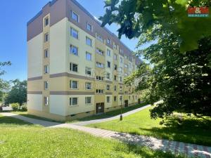 Prodej bytu 3+1, Krupka - Bohosudov, Komenského, 80 m2