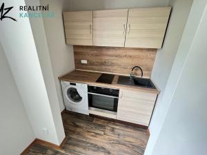 Pronájem bytu 1+kk, Přerov - Přerov I-Město, Trávník, 27 m2
