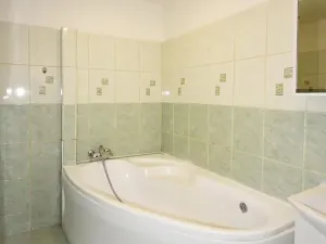 Pronájem bytu 2+1, Chomutov, Jirkovská, 63 m2