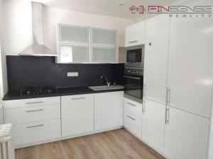 Pronájem bytu 2+kk, Kladno, Štechova, 44 m2