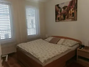 Pronájem bytu 2+kk, Odolena Voda, Pod Sokolákem, 57 m2