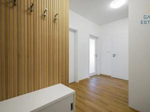Pronájem bytu 2+kk, Uherské Hradiště, Zahrádky, 57 m2