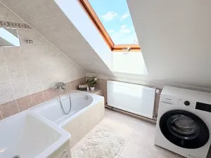 Pronájem bytu 2+kk, Jihlava, Pavlovova, 69 m2