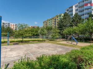 Prodej bytu 3+1, Praha - Letňany, Chlebovická, 73 m2
